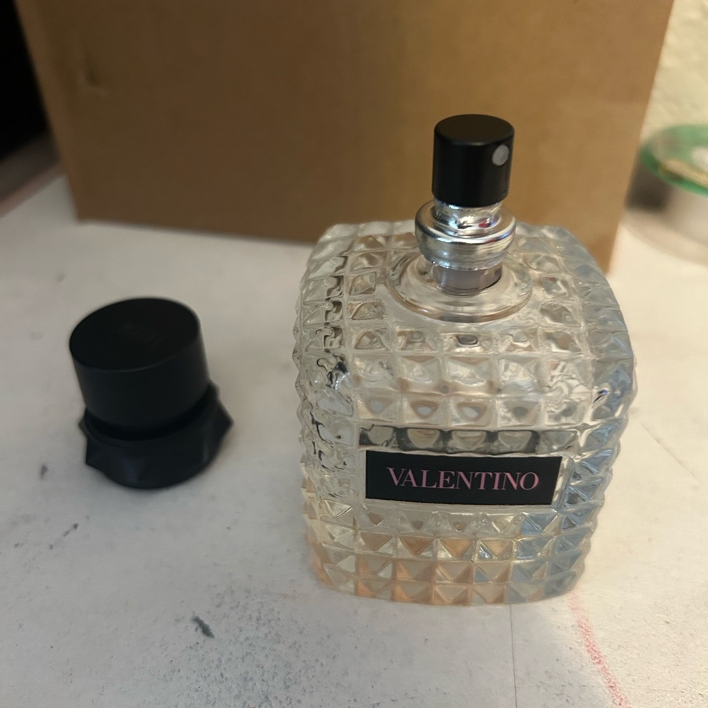 EMPTY VALENTINO GLASS - Picture 4 of 4